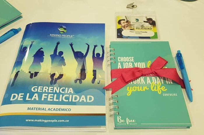 Gerencia de la Felicidad — Sesión de trabajo en sala